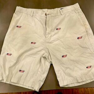 Vineyard Vines patriotic whale shorts